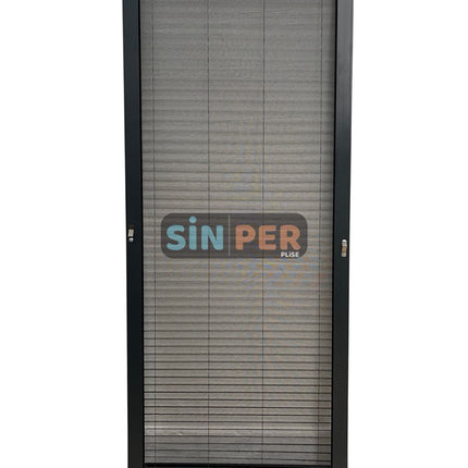 Klipsli Sök Tak Pileli Kedi Pencere Sinekliği Antrasit Max 0-70cm x 0-140cm